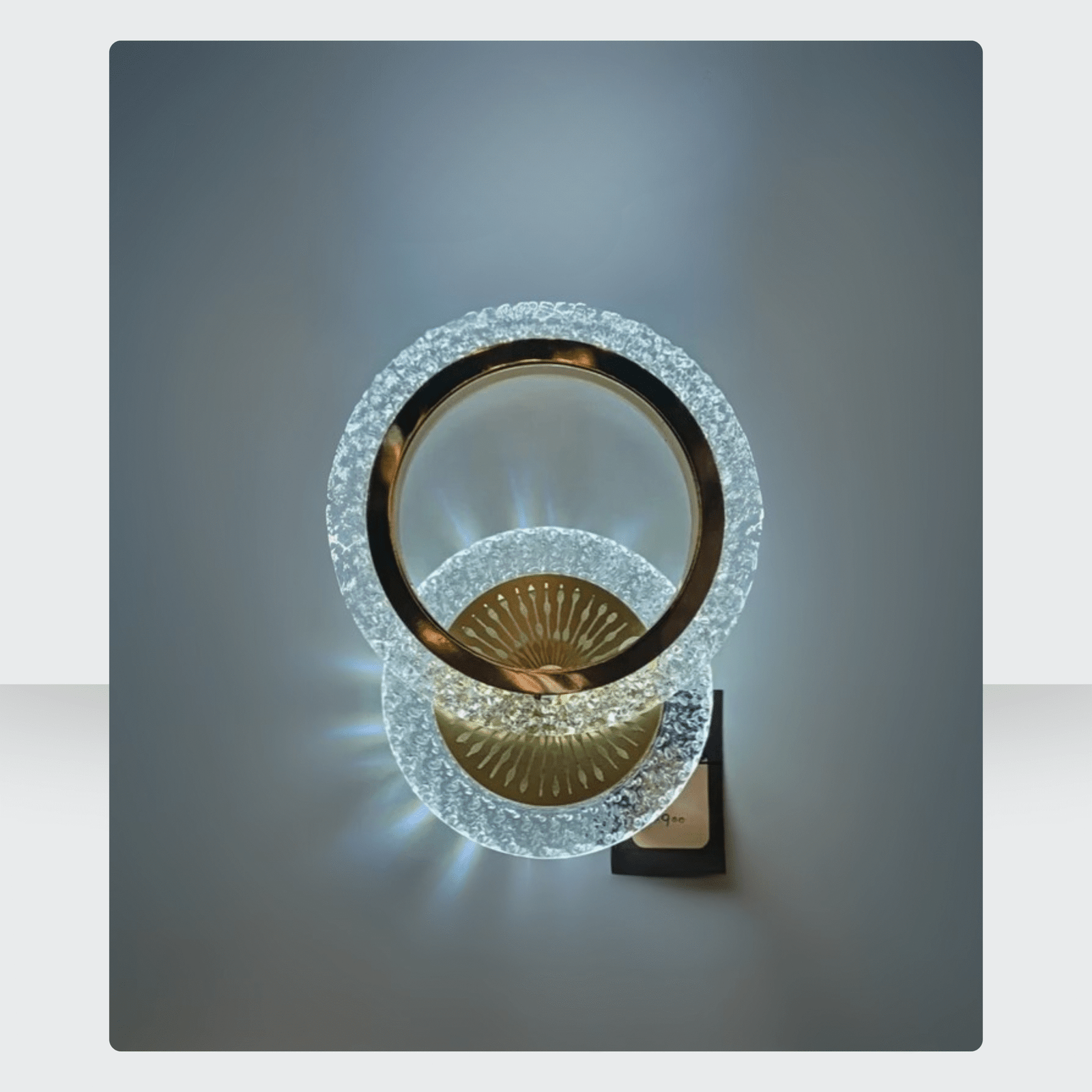 Modern Acrylic Round LED Wall Light – Elegant Indoor Fixture for Bedroom & Lounge Walls