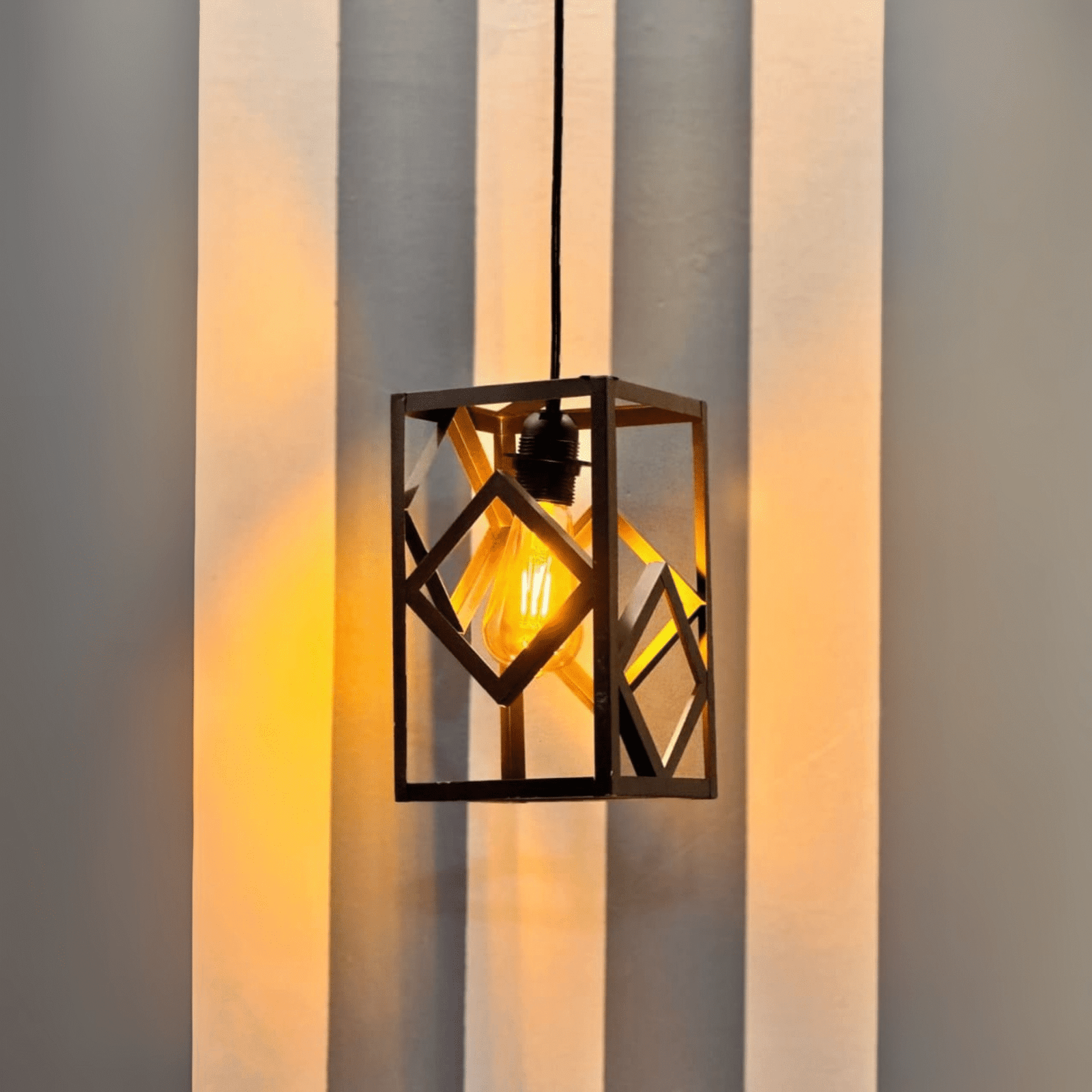 Rectangle Hanging Edison Ceiling Lamp – Industrial Vintage Pendant for Dining & Commercial Spaces